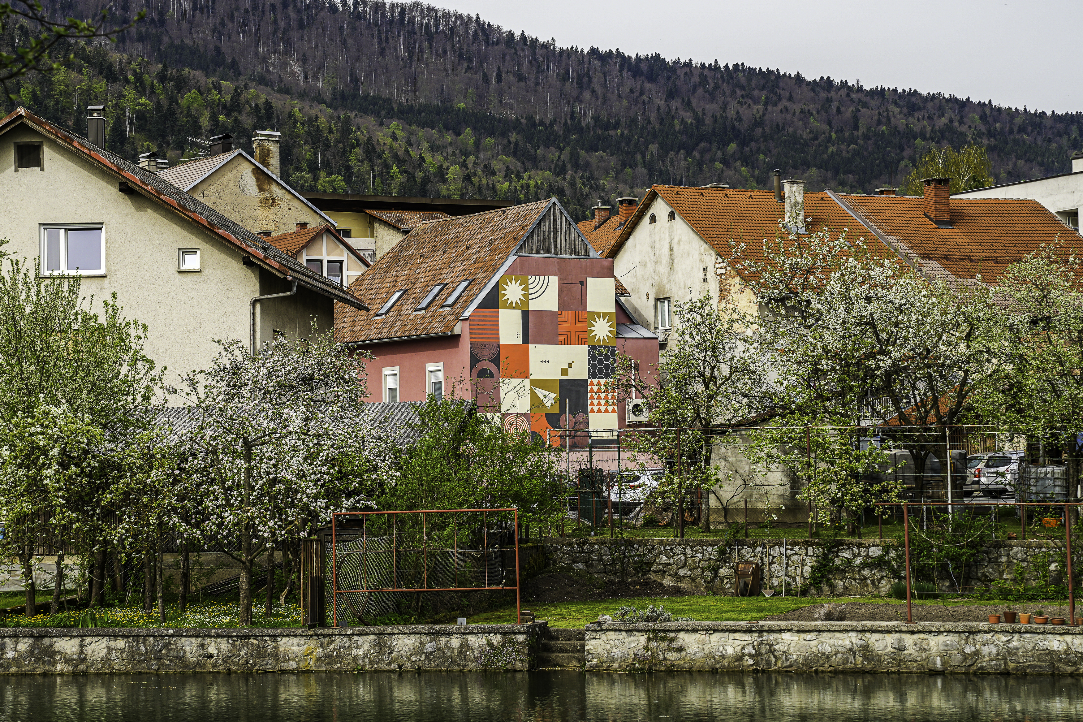 8_DSC01637.JPG foto-kapele.si  mural 